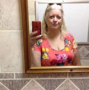 Meet your Posher, Pamela